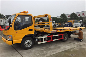 温岭哪里有拖车服务