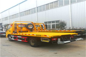 温岭附近拖车救援搭电